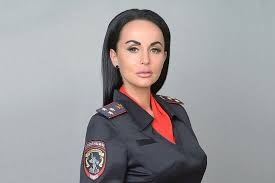 Старший инспектор управления физической подготовки вооруженных сил рф, подполковник дмитрий виноград сообщил, что двукратной олимпийской чемпионке по прыжкам с шестом. Kak Polkovnik Volk Generalshej Stala Podrobnosti Dose