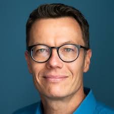 workingatinit #inittogether