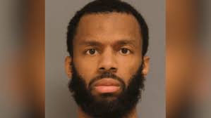 Former Charles Co. high school coach Daylin Davis charged for sex offenses  with 2 students