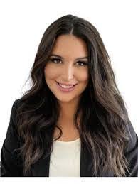 Lana Weaver's Instagram, Twitter & Facebook