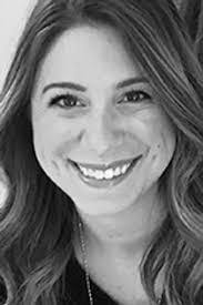 Jennifer Navarrette's Instagram, Twitter & Facebook