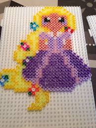 Princesse Raiponce Avec Images Princesse Raiponce Raiponce Perles A Repasser