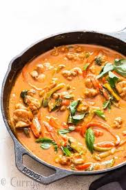 Best Thai Panang Curry Recipe With Chicken Currytrail Panang Curry Recipe Curry Recipes Panang Curry