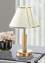 Sie sorgen für warme behaglichkeit im wohnraum, eine konzentrationsfördernde atmosphäre im arbeitszimmer und ein stilvolles ambiente. Lampen In 4 Decors Lampen Lampjes Bader