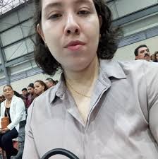 Preguntas que no me dejan dormir* ¿Quién se queda como gobernante de Duloc  tras la muerte de este sujeto?