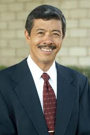 Meet the Finalists for School Board