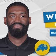 Jaclyn Swanson's Instagram, Twitter & Facebook