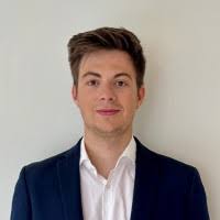 2100+ profilů „Ulm“