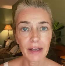 Age-defying model Paulina Prozkova shares beauty secrets in glam video