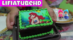 Roti chicken teriyaki dari holland bakery punya cita rasa yang gurih dengan isian daging ayam teriyaki dan jamur serta topping katsuoboshi di atas rotinya yang empuk. Kids Holland Bakery Lifia Niala Makan Kue Disney Mermaid Cake Mickey Mouse Cake Masha Youtube