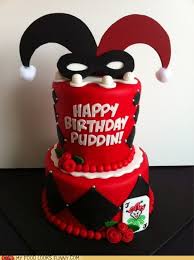Learn how to make bow tops, mosaic vases, patchworks & quilts, knots, and drawings & paintings and more. My Food Looks Funny Harley Quinn Funny Food Photos Cheezburger