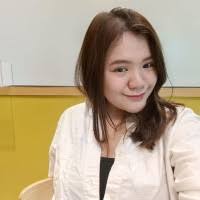 9 "Julie Mola" profiles