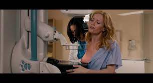 Leslie Mann nude - This Is 40 (2012)