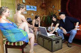 We did not find results for: Dasbloghaus Tv Staffel 1 3 Dvds Amazon De Carla Schwaderer Robert Herrmanns Marian Hawlik Linda Schneider Kathrin Annika Meier Maja Lehrer Tizian Erckens Silvan Frick Gunter Junghans Jasmin Rischar Klaus Stiglmeier Martin Umbach