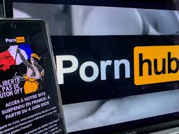Pornhub is restored in France — for now | Mashable