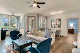 1301 waterford oak dr, orlando, fl 32828. Art Avenue Luxury Apartments Orlando