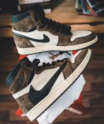 Travis scott, the hottest commodity in today's youth culture is due for a massive next few months. Travis Scott Air Jordan 1 Cactus Jacks Sneakers Men Fashion Sneakers Shoes Sneakers Jordans