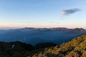 東部登山健行 台東嘉明湖 三叉山 向陽山三天兩夜 天使的眼淚追尋之旅 jj 毛弟的旅行攝影誌 natural landmarks lake mountains