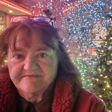 Danville resident Hinkle dies at 50