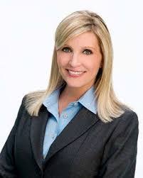 Melanie Bloom's Instagram, Twitter & Facebook