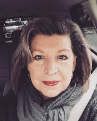 Carla Hill is Executive Director of Chamber Music Project Bozeman. It was  Carla's love of the arts as an actor and audience member that led to a  diverse and exciting 30-year career