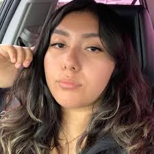 Hello ! Any one have a family member selling a car ? Thank you !🙏