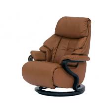 This model is made with microfibre fabric, making it among the few premium recliners. Himolla Chester Mini Manual Recliner Best Prices Available Online