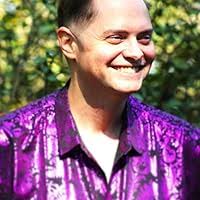 To Sell is Human: The Surprising Truth About Moving Others by Daniel H.  Pink