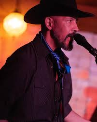 Allen Moreno (@diezmanosband) • Instagram photos and videos