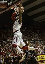 Crimson Tide Basketball Game G25 Vs Usc Alabama Basketball Basketball Shorts Girls College Basketball Fans