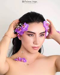 El amor es un lenguaje universal, que se puede hablar a través de una foto,  un te amo para siempre, un arte que se puede capturar💍🤍  #propuestadematrimonio #fotofyp #fotografiacompropósito . . . . . . . . -