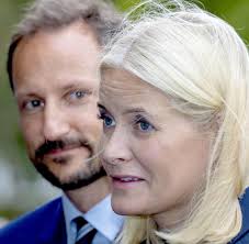 Bekijk meer ideeën over noorwegen, prinses, royalty. Mette Marit Eine Mutige Sehr Personliche Offensive Welt