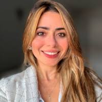 50+ "Alana D." profiles