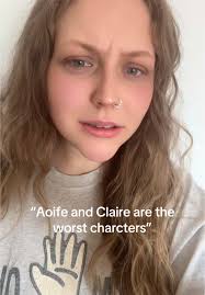 Like sorry what???? All of these are the exact opposite of what is written  in my opinion. Molloy is MOTHER and I stand by that #boysoftommenseries  #chloewalsh#binding13 #keeping13 #saving6 #redeeming6 ...