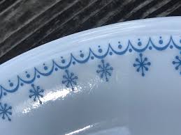 If you need replacement or additional pieces for your corelle blue cornflower collection, monitor this page on a weekly basis for new listings. Vintage Corelle Blue Snowflake Pattern Plate 7 823 Ppm Lead 90 Ppm Is Unsafe For Kids 69 Ppm Cadmium