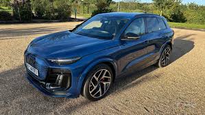 Image result for Navarra Blue 2019 E-Tron