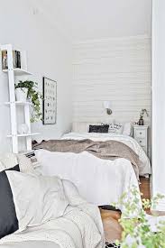 37 Small Bedroom Designs And Ideas For Maximizing Your Small Space Tiny Bedroom Small Bedroom Small Room Design
