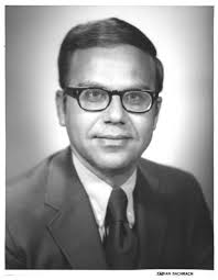 Carl Glickman, 86, had Clinic building named after him