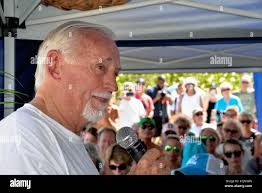 Jack murphy jack roland murphy hall of fame surfer east coast s hi-res  stock photography and images