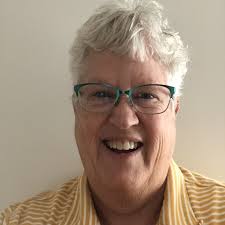 Lola Cody (Diné) is a master weaver that took home the Best of  Classification: Textiles ribbon at @santafeindianmarket for her massive 8ft  x 15ft weaving that took her two years to complete. #