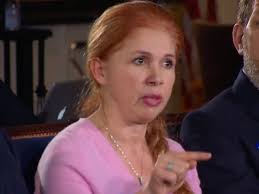 Latina vs. Luntz Group: I Came To U.S. To Work, People Coming Are Taking  Welfare And Not Working