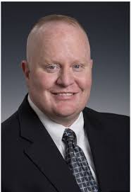 Lynn Kennington's Instagram, Twitter & Facebook