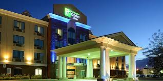 The rooms at the holiday inn feature carpeted floors and smart, simple décor. Holiday Inn Express Suites Medicine Hat Transcanada Hwy 1 Hotel By Ihg