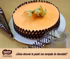 Como Decorar Tu Pastel Con Enrejado De Chocolate Cake Desserts Chocolate Desserts Cupcake Cakes