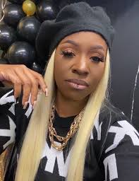 My Wife Is My Professional Hair Dresser Visit us @ Trends Unisex  Salon.....winter offer 15% off for both Male & Female with professional  Products/quality....