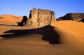 صحراء الجزائر                 سياحة ولا أروع Images?q=tbn:ANd9GcQLS_fOB2R2e5v0u1TTBTTrjUuZUmM0u5UCPvtadNonsmHHlXIT