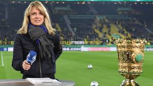 Sie ist nach monica lierhaus die zweite frau, die den zuschauerinnen und zuschauern in der. Dfb Pokal Achtelfinale Zeitgenau Terminiert Drei Spiele Im Free Tv Kicker