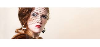 Geraldine Quinn Archives