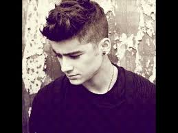 If bangs are wanted make sure that they are side swept not straight across. Mens Hairstyles Heart Shaped Face Youtube