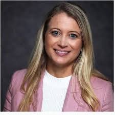 Gretchen Cobb's Instagram, Twitter & Facebook